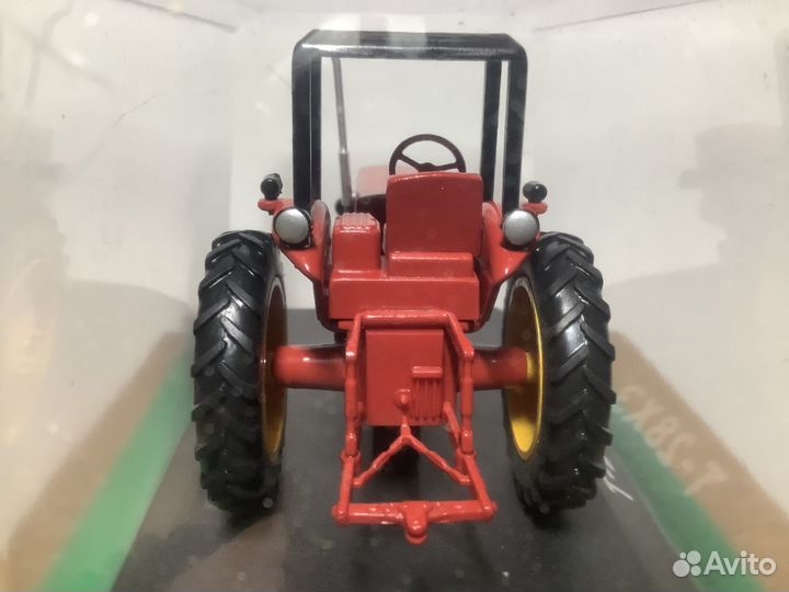 Модель трактора Т-28хз 1:43 Ашет