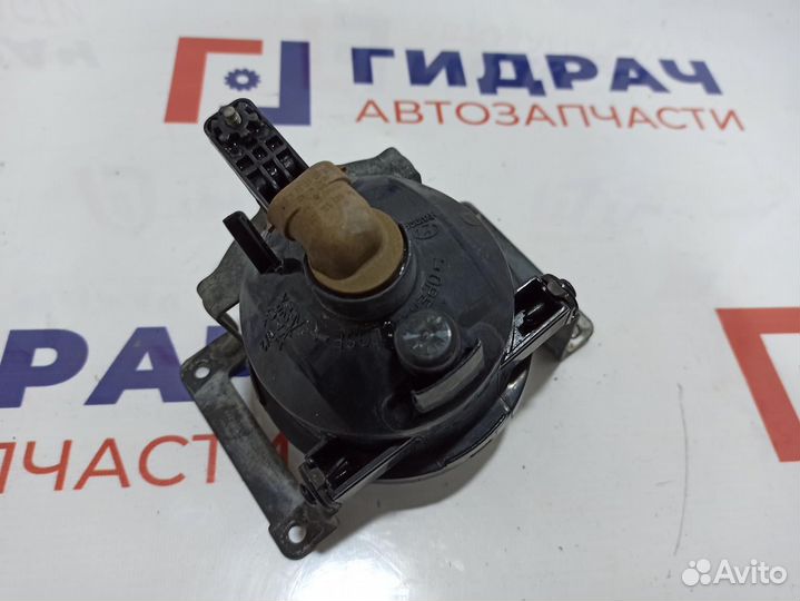 Фара противотуманная правая Hyundai Tucson (JM) 92