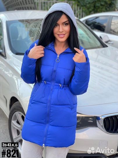 Куртки осень 42/44 новая