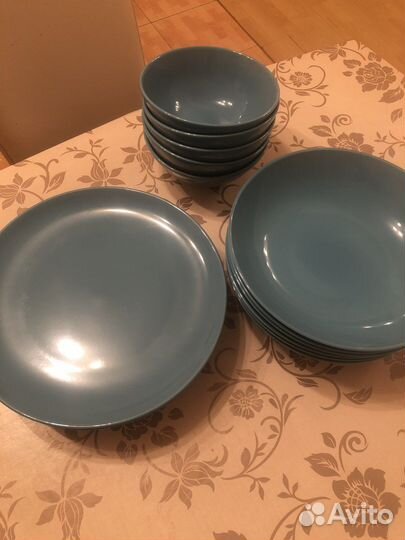 Набор посуды тарелки