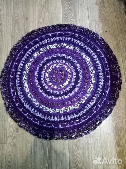 Коврик ручной работы