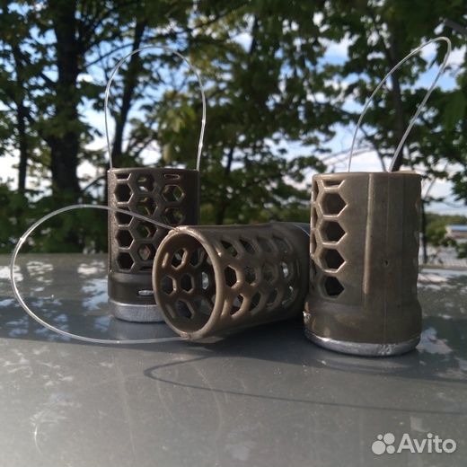 SPF honeu bullit - пластиковая фидерная