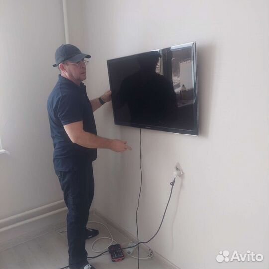 Мастер на час. Монтаж телевизора. Измайлово
