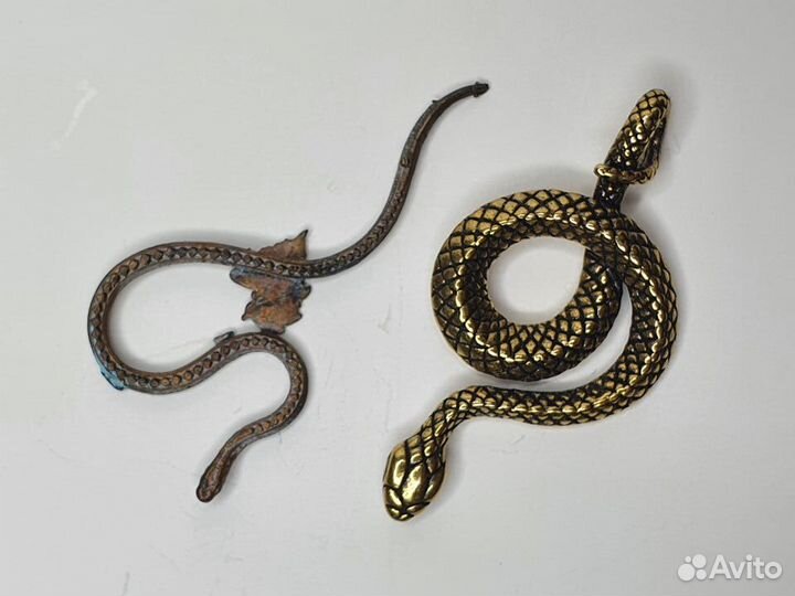 Две бронзовые фигурки 