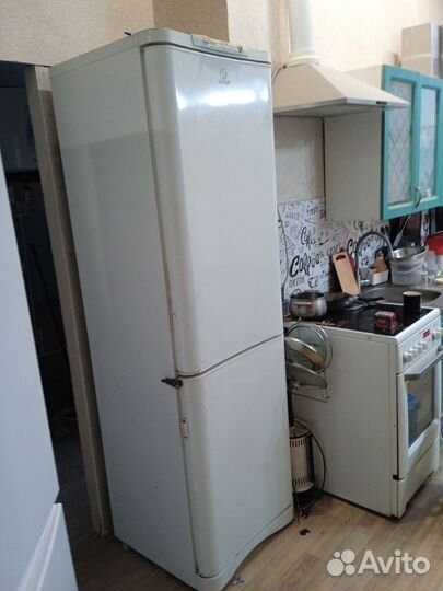 Холодильник бу