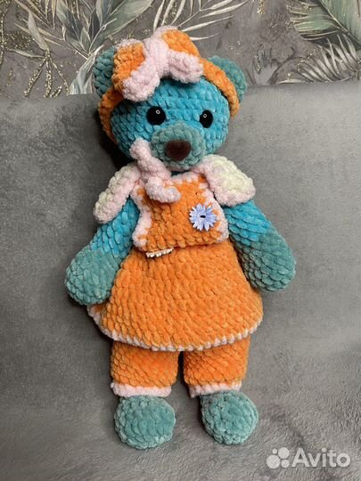 Вязанная игрушка Мишка