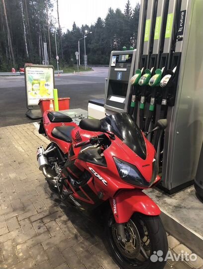 Honda CBR 600 F4i sport