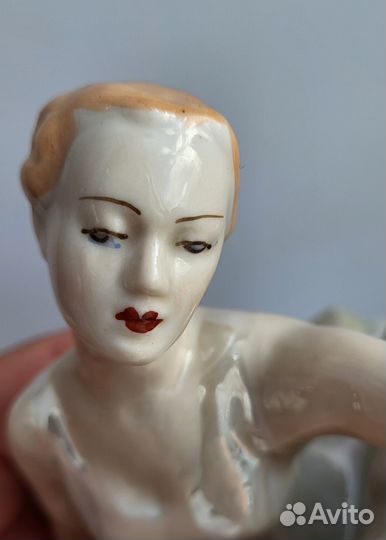 Старинная статуэтка балерина Умирающий лебедь, зав