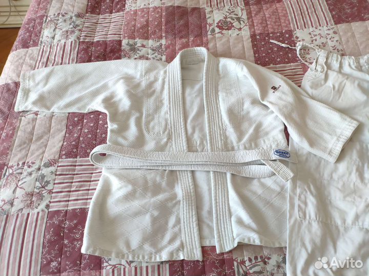 Кимоно для дзюдо детское 7-8 лет