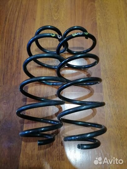 Передние пружины Volvo s80 оригинал