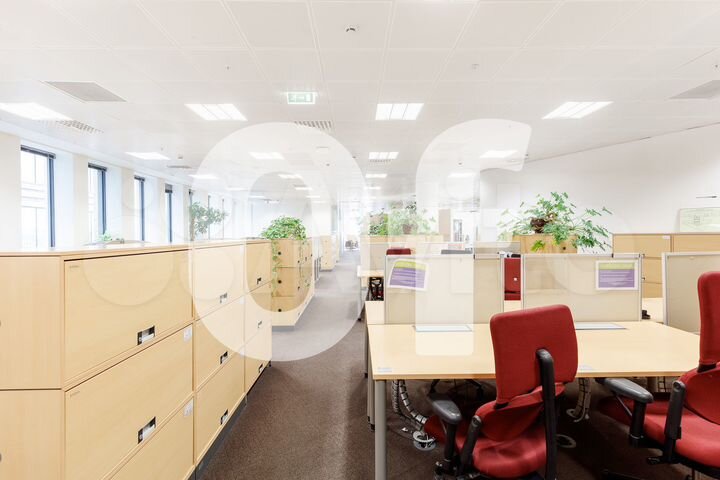 Сдам офисное помещение, 2270 м²