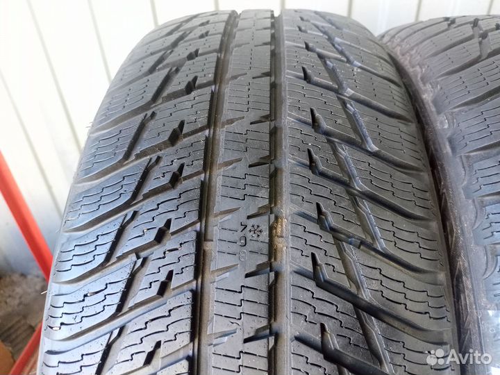 Nokian Tyres WR SUV 3 235/55 R20