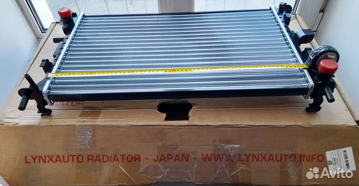 Радиатор основной новый Ford Focus 1 1.8л/ 2.0л