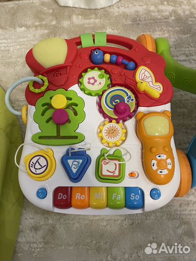 Развивающий столик каталка