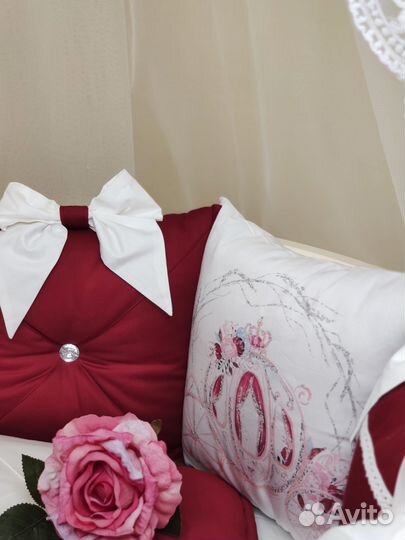 Бортики (комплект) в кроватку