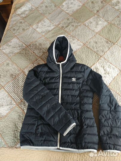 Куртка женская спортивная Adidas 46р