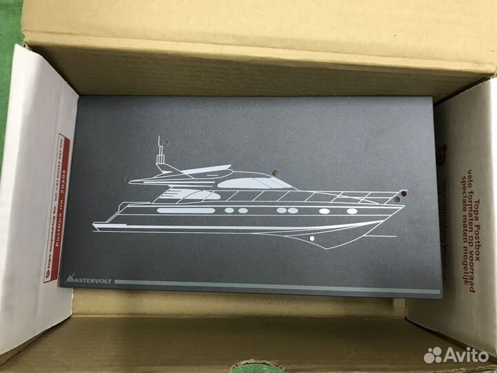 Панель Mastervolt