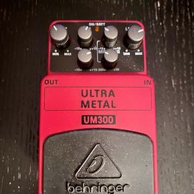 Behringer UM300 ultra metal гитарный эффект