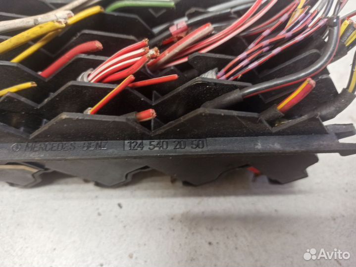 Блок предохранителей