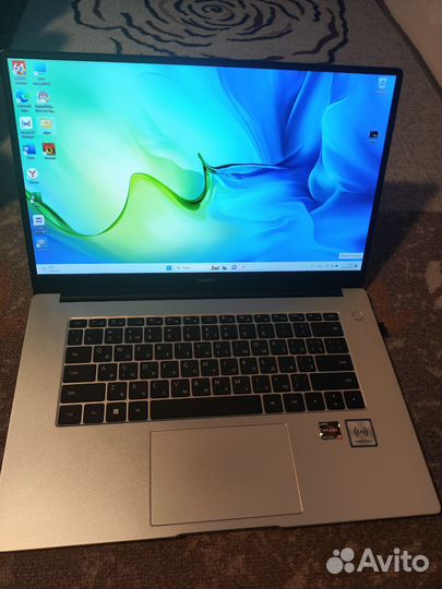 Honor Magicbook 15 R5 5500U/16 DDR4/512Gb