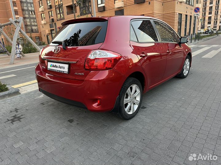 Toyota Auris 1.6 AT, 2012, 113 000 км