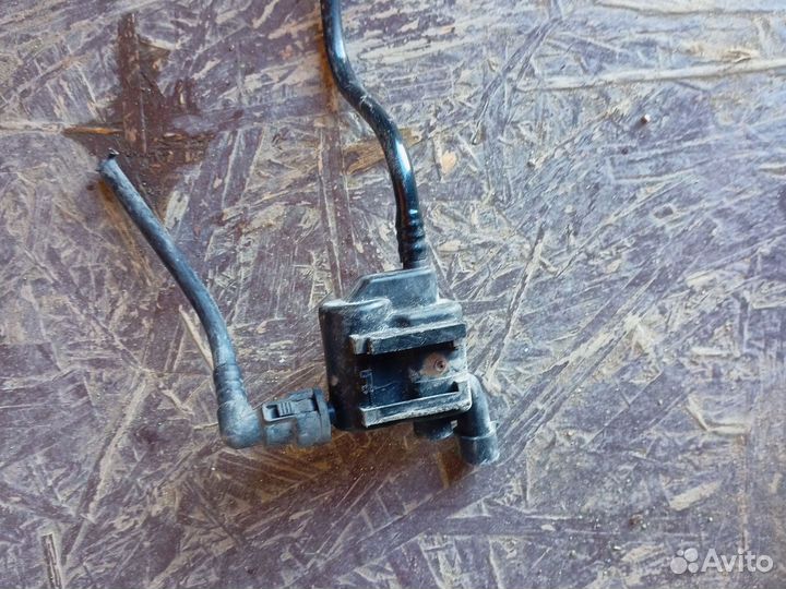 Клапан вентиляции топливного бака LADA