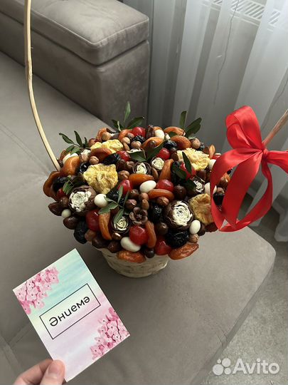 Букет из сухофруктов