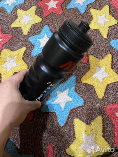 Спортивная бутылка для воды