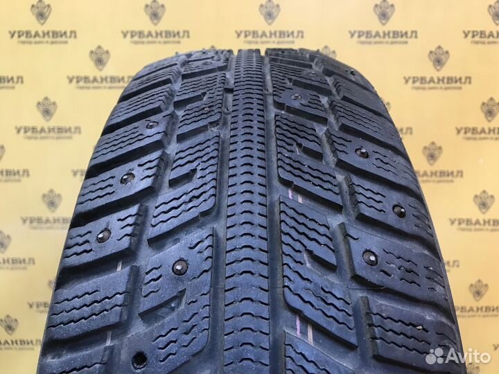 Kumho I'Zen KW22 205/65 R15 94T