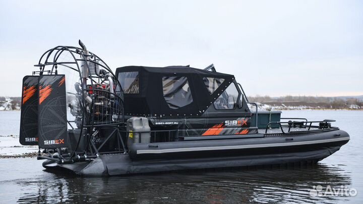 Аэролодка SibEX 550 Tourist Honda K24A 350 л.с