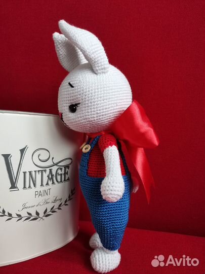 Вязаная игрушка ручной работы