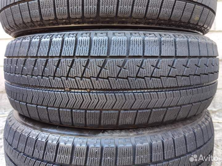 Bridgestone Blizzak VRX 185/60 R15 96U