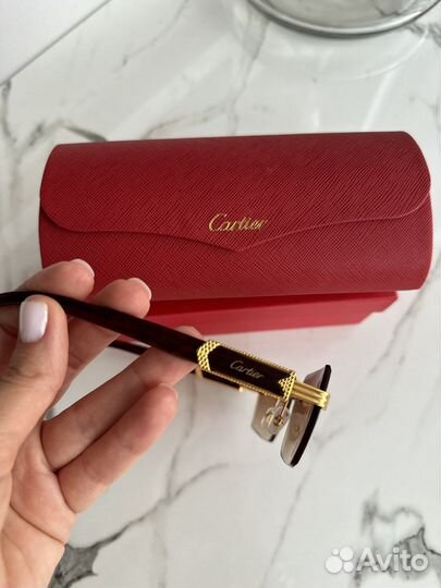 Солнцезащитные очки cartier