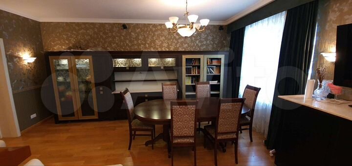 3-к. квартира, 80 м², 3/3 эт.