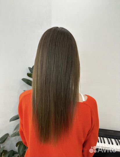 Кератиновое выпрямление волос