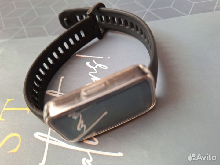 Смарт часы huawei band 9