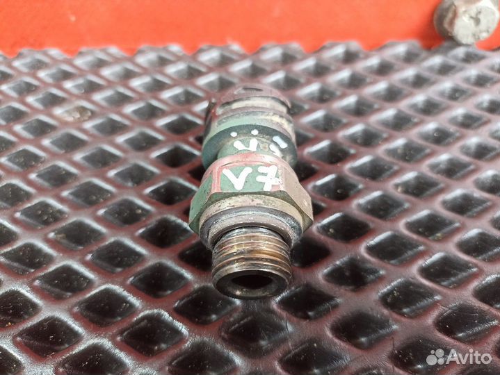 Датчик давления масла