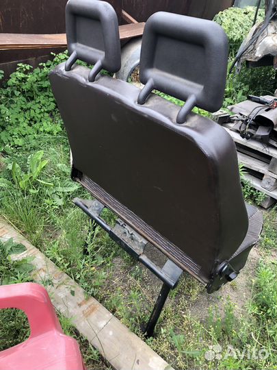 Сиденья для мерседес т2