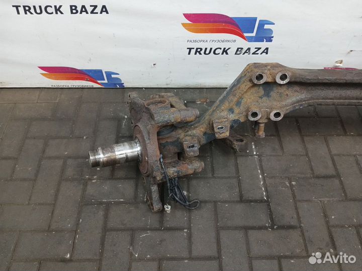 Кулак поворотный левый Man TGX