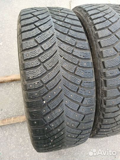 Michelin X-Ice North 4 235/55 R17