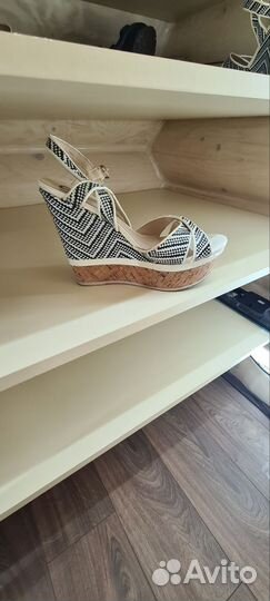 Босоножки женские 38 размер