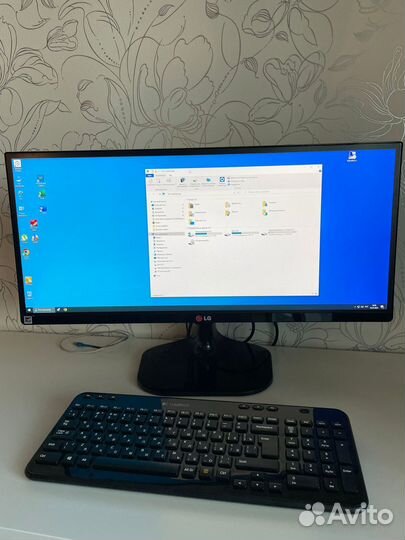 Монитор LG 25