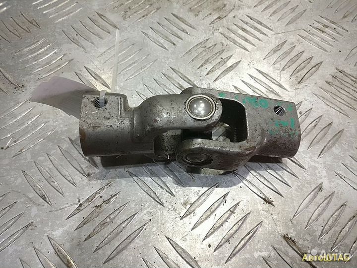 Кардан рулевой колонки Corolla 120 (01-06) б\у