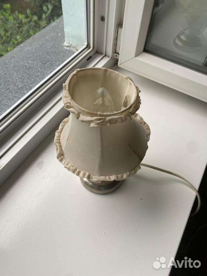 Лампа настольная