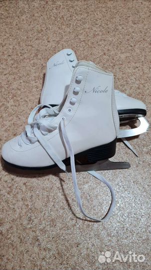 Коньки фигурные