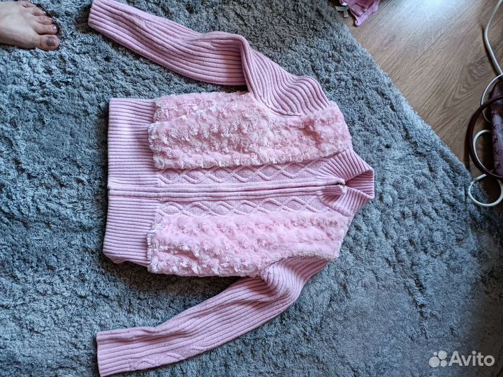 Отдам вещи на девочку 3-7 лет