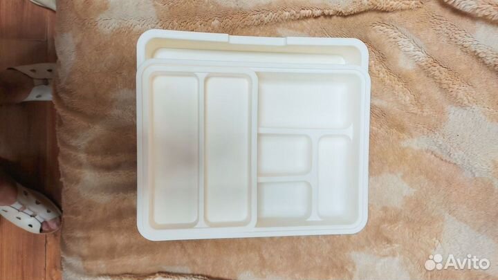 Лоток для столовых приборов, терка