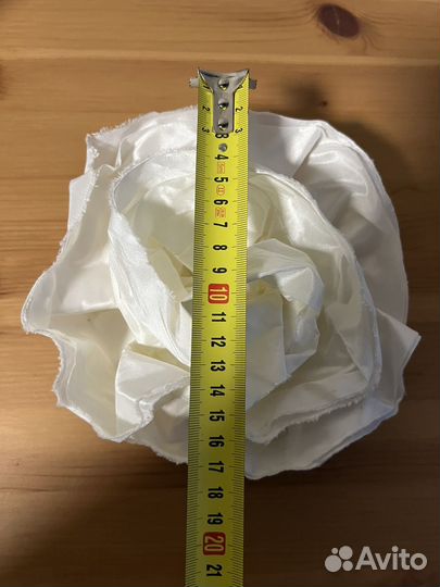 Большая текстильная брошь