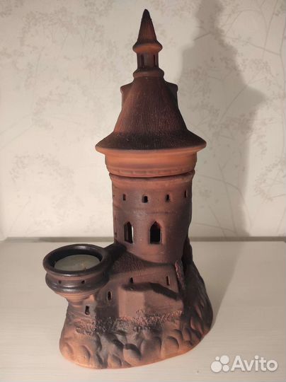 Подсвечник замок