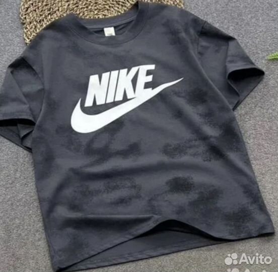 Костюм две футболки и шорты рост 170